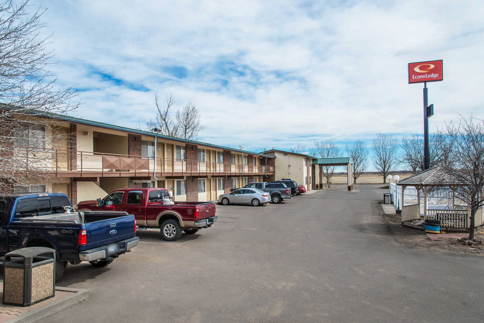Rodeway Inn Brush Екстериор снимка